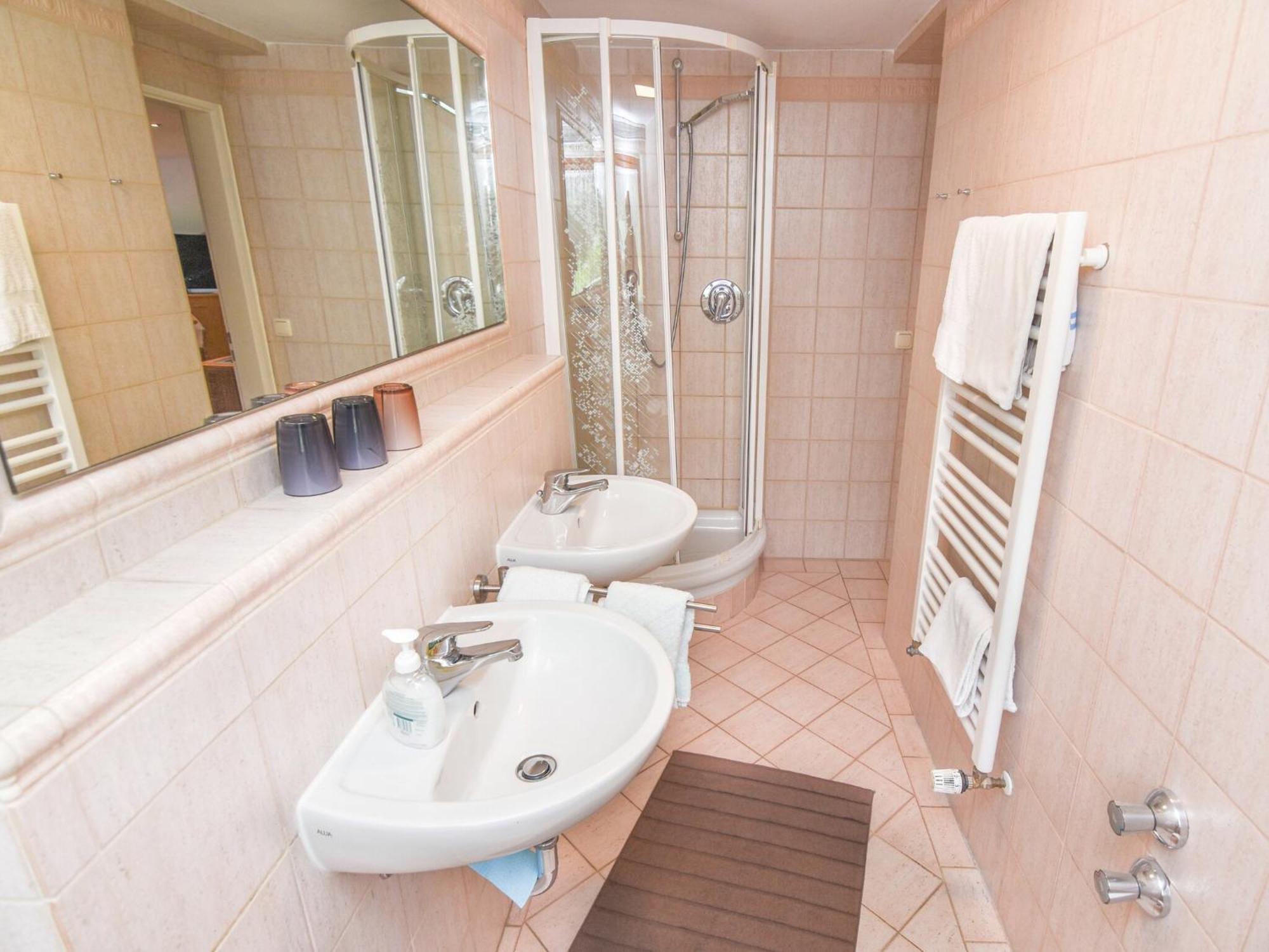 Pleasant Apartment In Ruhpolding With Swimming Pool מראה חיצוני תמונה